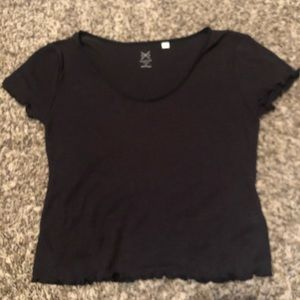 Black cropped ruffle shirt